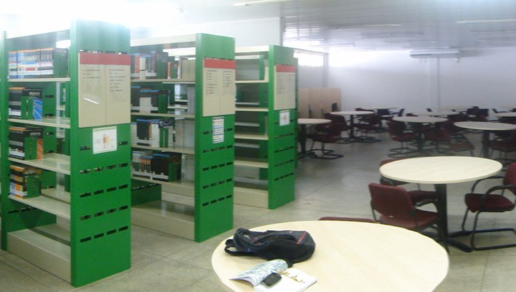 Biblioteca do Campus Angical