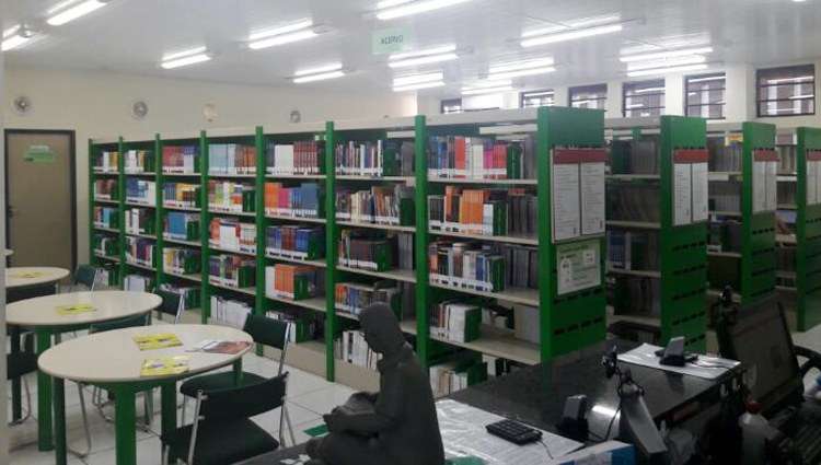 Biblioteca do Campus Teresina Zona Sul
