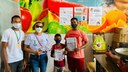 A culminância do projeto foi nessa quarta-feira, 7 de abril, o Dia Mundial da Saúde, com a distribuição de kits contendo álcool em gel, máscara e panfletos informativos para feirantes e agricultores