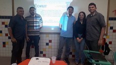 Elane apresentou a pesquisa "Arranjo produtivo local da Opala no município de Pedro II-PI: oportunidades e alternativas de desenvolvimento sustentável local a partir da mineração"