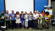 Lançamento de livro em evento na UERJ