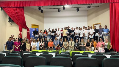 Eletricista de Sistemas de Energias Renováveis.jpg