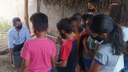 Contando com aves da raça Canela-Preta, o aviário foi implantado na Escola Municipal José Pacífico