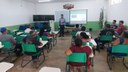 O curso está sendo ministrado para 20 criadores de bovinos das comunidades