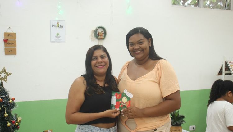 Campus José de Freitas realiza confraternização com alunas do PROEJA