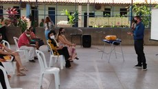 A palestra abordou a importância da árvore para a vida na Terra