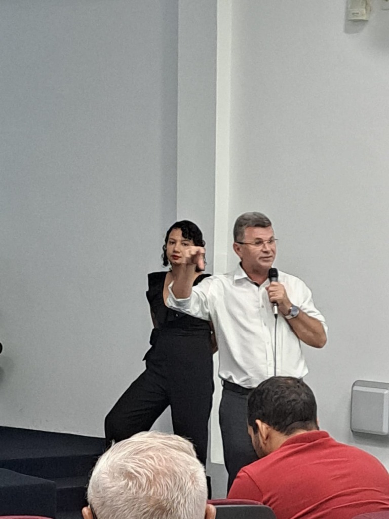 Reunião Projeto Galinha Canela Preta