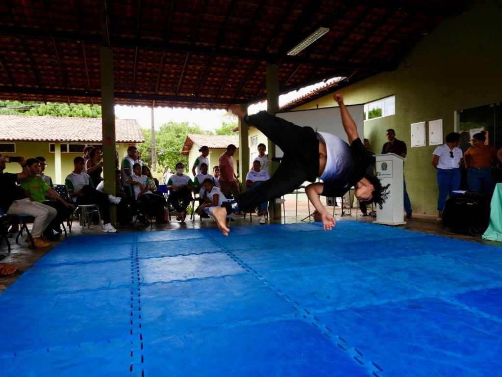 Projeto Repensar José de Freitas