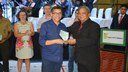 Entrega de homenagem