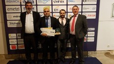 Solenidade de entrega de prêmio na Espanha