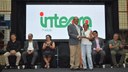 A noite também foi marcada pela entrega de placas de homenagem.