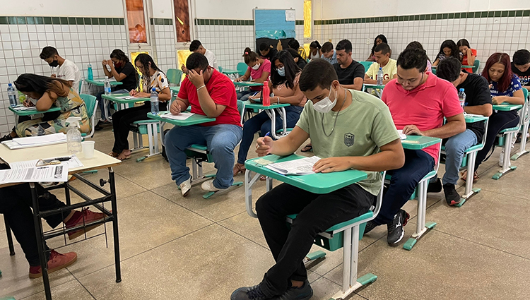 O Vestibular contou com uma prova objetiva e uma redação