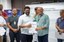 Entrega de kits do EmbarcaTech