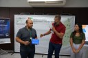Entrega de kits do EmbarcaTech
