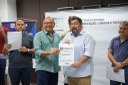 Entrega de kits do EmbarcaTech