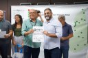 Entrega de kits do EmbarcaTech