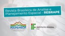 O periódico é vinculado ao Programa de Mestrado Profissional em Análise e Planejamento Espacial