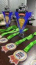 Entrega de medalhas e troféus em solenidade realizada no gabinete da Reitoria
