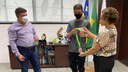 Entrega de medalhas e troféus em solenidade realizada no gabinete da Reitoria