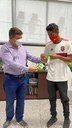 Entrega de medalhas e troféus em solenidade realizada no gabinete da Reitoria
