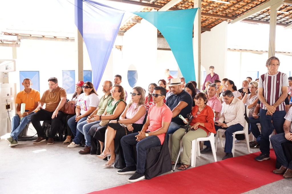 Visita à Santa Maria da Codipi