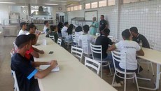 A atividade associou os conhecimentos teóricos ministrados em sala de aula com as práticas vivenciadas no processamento de alimentos