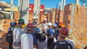 Alunos tiveram a oportunidade de compreender de perto os desafios enfrentados e as soluções aplicadas na execução das estruturas metálicas da cobertura