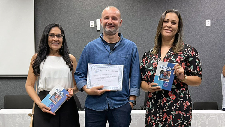 As professoras do Campus Parnaíba, Vanda Santana e Fabiana Amado, também prestigiaram o evento