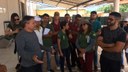 A granja visitada pelos alunos está localizada no município de Valença do Piauí e se destaca em tecnologia e produção de ovos