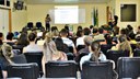 A palestra foi ministrada por Kelly Lemos, primeira pedagoga surda formada no Piauí.