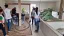 A atividade teve como objetivo conhecer a casa de farinha e as etapas de processamento da mandioca