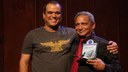 Entrega de homenagem ao maestro Eraldo Lopes