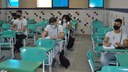 Alunos e professores de volta às salas de aula