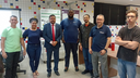 Laboratório GrunaLabs recebe visita