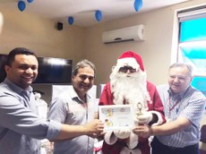 Teresina Central recebe Papai Noel dos Correios