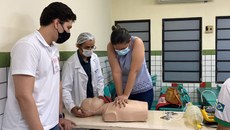 As oficinas foram realizadas em dois momentos, tarde e noite, e envolveu 70 participantes