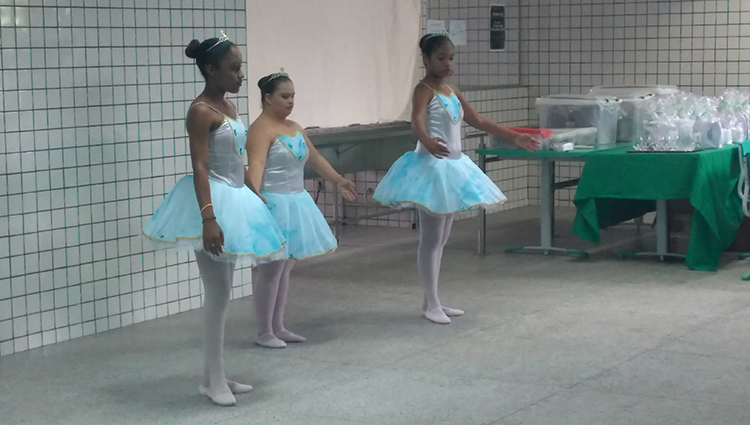 Apresentação cultural do Grupo Balé da Escola de Dança do Estado do Piauí