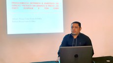 Alfredo Werney apresentou o trabalho “Procedimentos retóricos e semióticos na canção Retrato em branco e preto, de Chico Buarque e Tom Jobim"