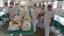 Foram entregues 240 cestas com alimentos