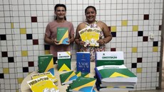 Estudante Francisco Bezerra Mendes e professora Glaucimara  Vieira